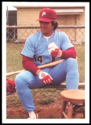 95 Pete Rose - Phillies with fence